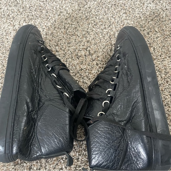 Balenciaga sneakers - Picture 2 of 4